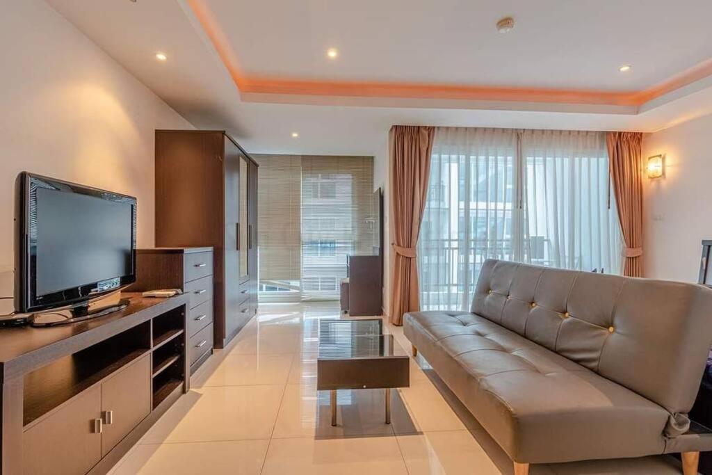 Avenue Residence C5 Pattaya Dış mekan fotoğraf